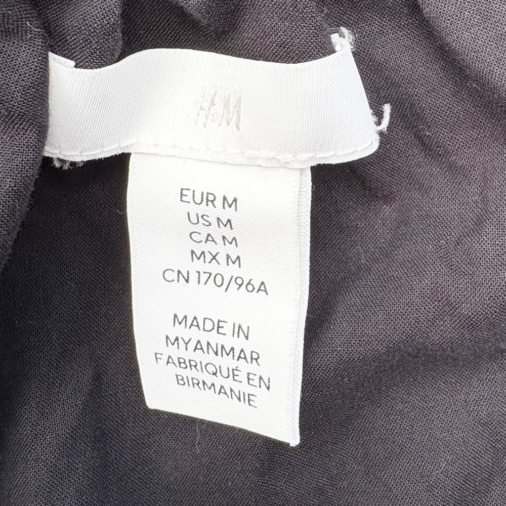 H&M Off-The-Shoulder Dress w/‎ Ruffled Neckline Womens Medium Black - Picture 7 of 10